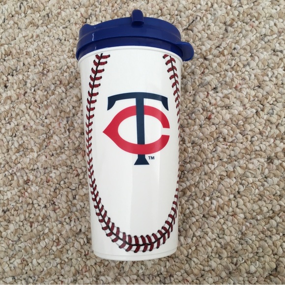 Minnesota Twins Baseball Cap & Mug Set - Picture 10 of 13